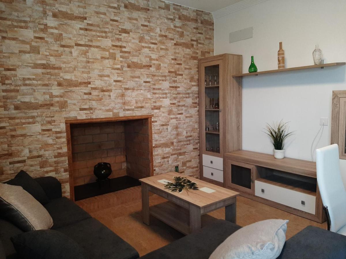 Vivienda Rural Villa Madrid Alcazar エル・ガストル エクステリア 写真